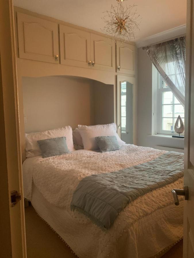 Modern Regency Townhouse Habitación en casa particular Londres